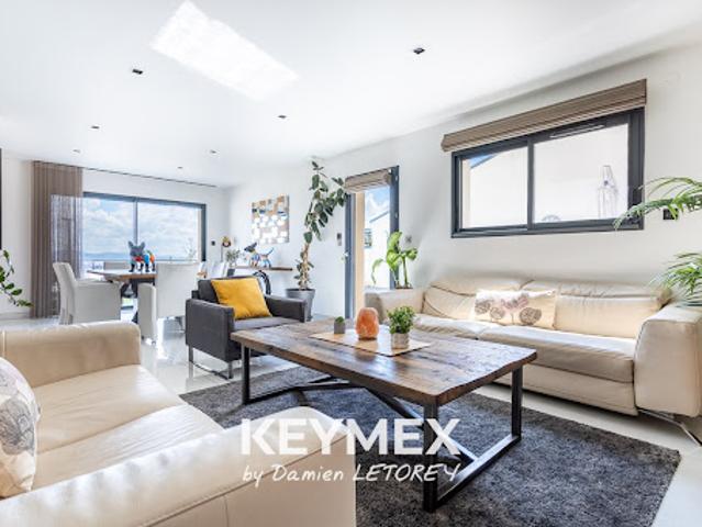 Vente Villa 6 pièces 160 m2 Clermont Ferrand