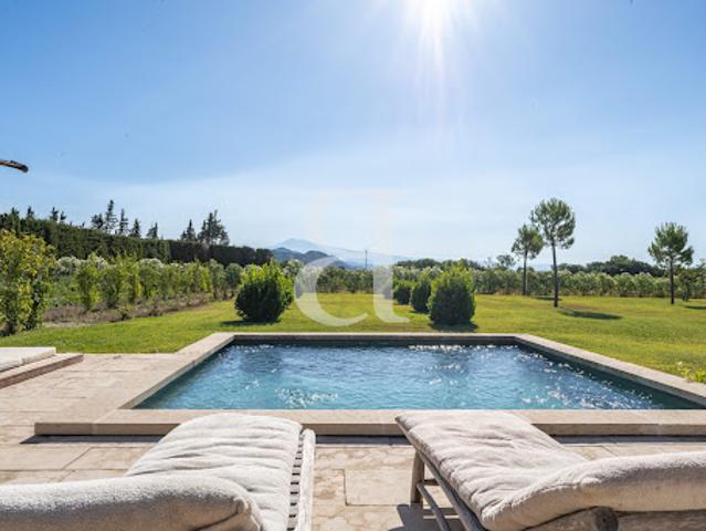Vente Villa 6 pièces 163 m2 Vacqueyras