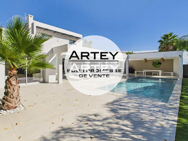Vente Villa 6 pièces 165 m2 Hyeres