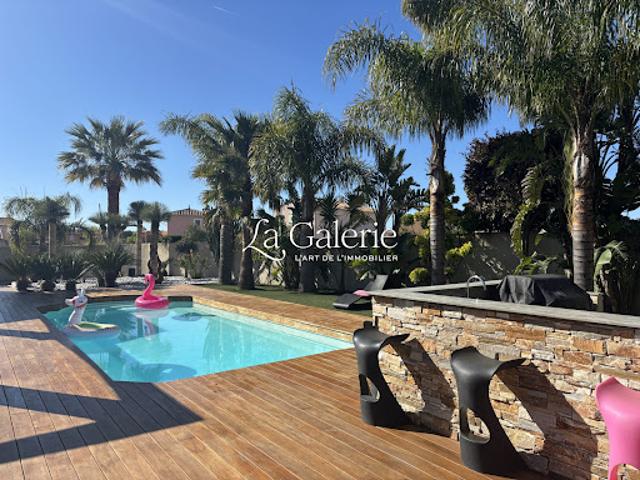 Vente Villa 6 pièces 165 m2 La Londe les Maures