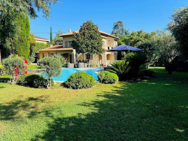 Vente Villa 6 pièces 170 m2 Mougins