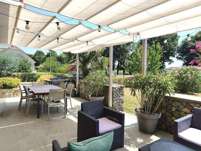 Vente Villa 6 pièces 174 m2 Uzein