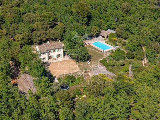 Vente Villa 6 pièces 177 m2 Bargemon