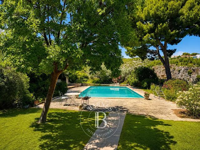 Vente Villa 6 pièces 178.51 m2 Cassis