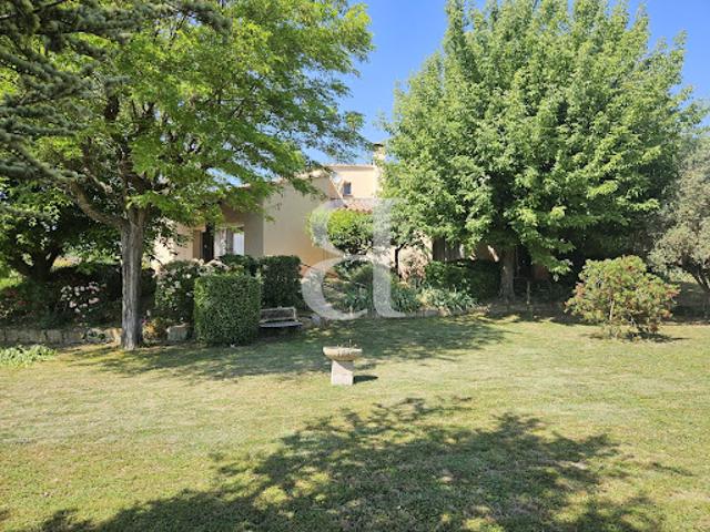 Vente Villa 6 pièces 178 m2 Cairanne