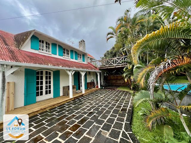Vente Villa 6 pièces 179.4 m2 Le tampon