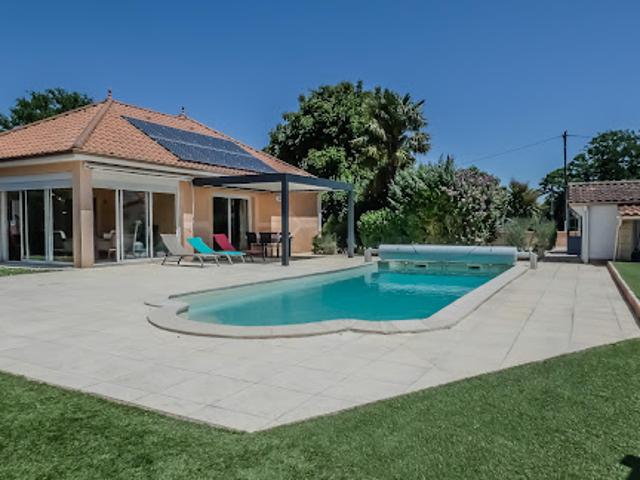 Vente Villa 6 pièces 180 m2 Morlaàs