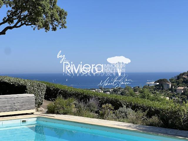 Vente Villa 6 pièces 182 m2 Cavalaire sur Mer
