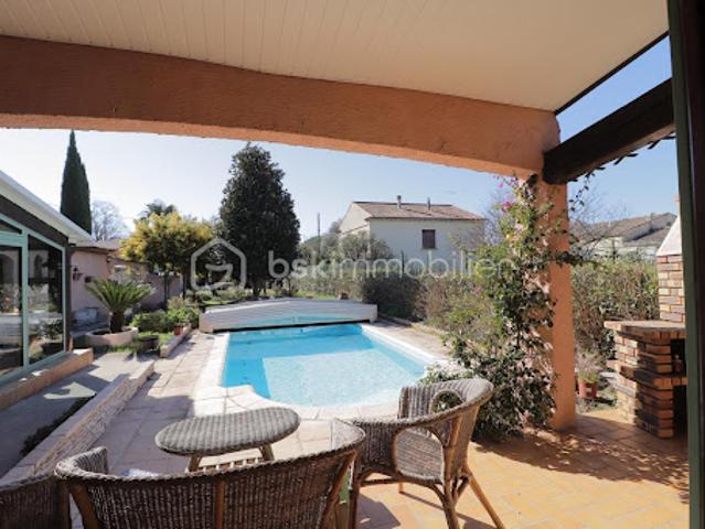 Vente Villa 6 pièces 182 m2 Marsillargues