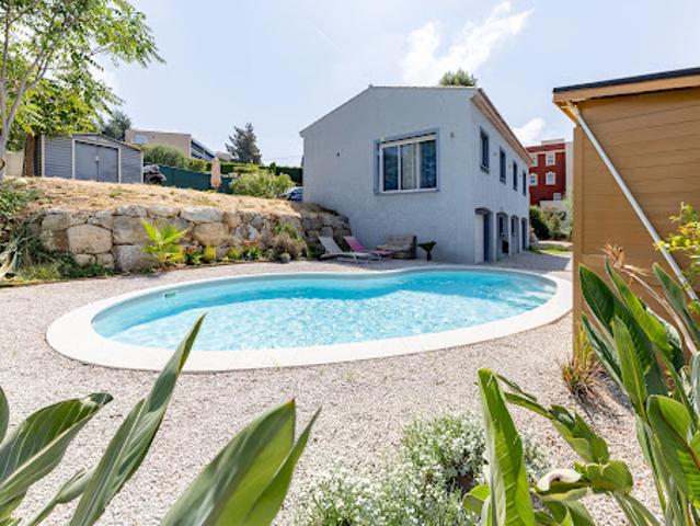 Vente Villa 6 pièces 185 m2 Nice
