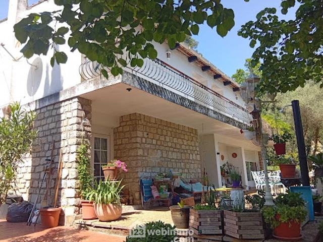 Vente Villa 6 pièces 190 m2 Le Thoronet