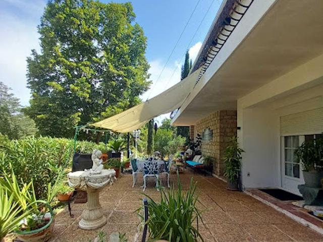 Vente Villa 6 pièces 190 m2 Le Thoronet
