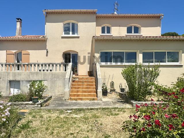 Vente Villa 6 pièces 190 m2 Saint Christol lès Alès