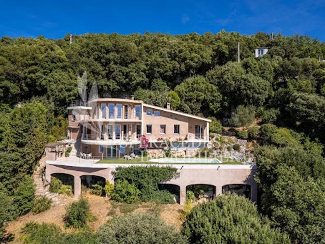 Vente Villa 6 pièces 191 m2 Grasse