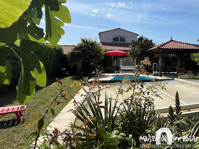 Vente Villa 6 pièces 192 m2 Meschers sur Gironde