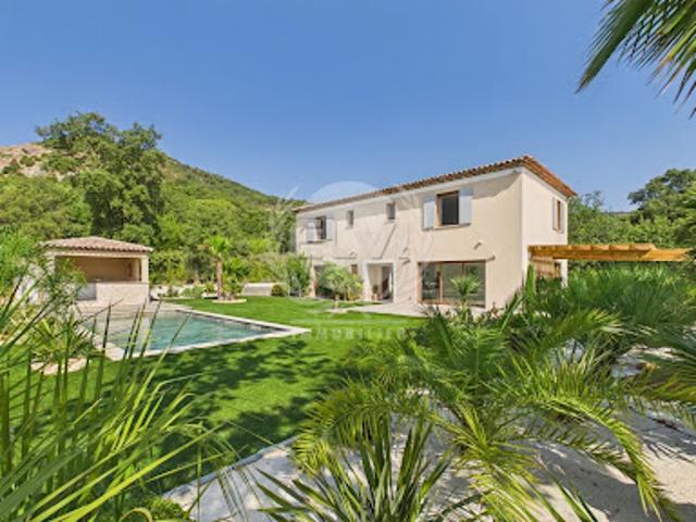 Vente Villa 6 pièces 194.43 m2 Plan de la Tour