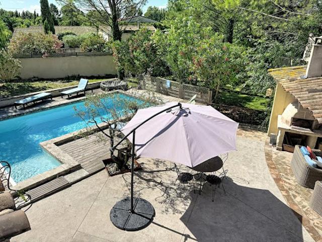 Vente Villa 6 pièces 197 m2 Althen des Paluds