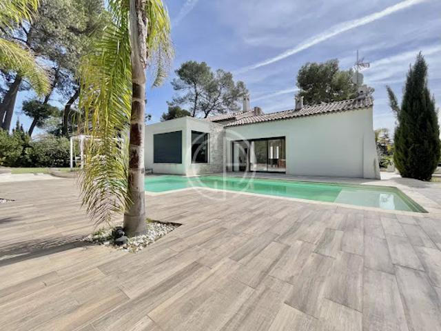 Vente Villa 6 pièces 200 m2 Mougins