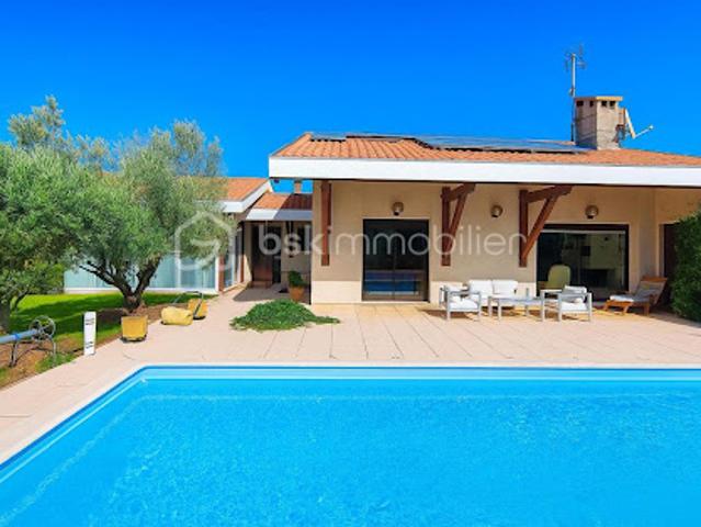 Vente Villa 6 pièces 204 m2 Gujan Mestras