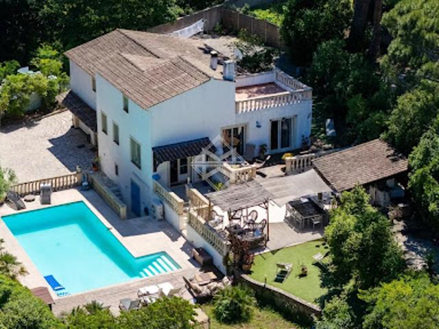 Vente Villa 6 pièces 206 m2 Sainte Maxime