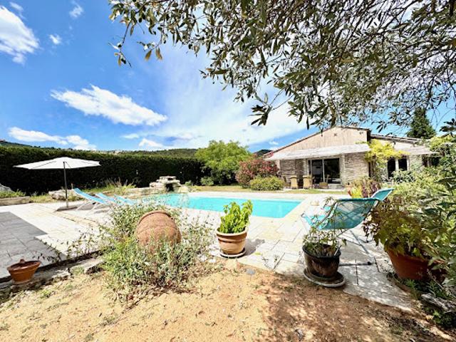 Vente Villa 6 pièces 208 m2 Vaison la Romaine