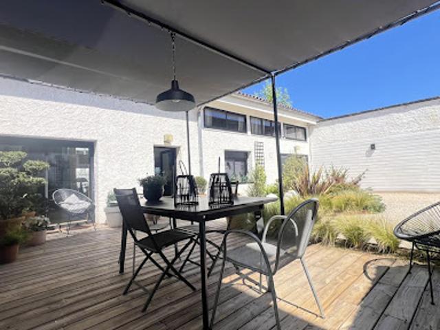 Vente Villa 6 pièces 220 m2 La Tour de Salvagny