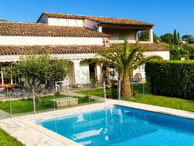 Vente Villa 6 pièces 227 m2 Peymeinade