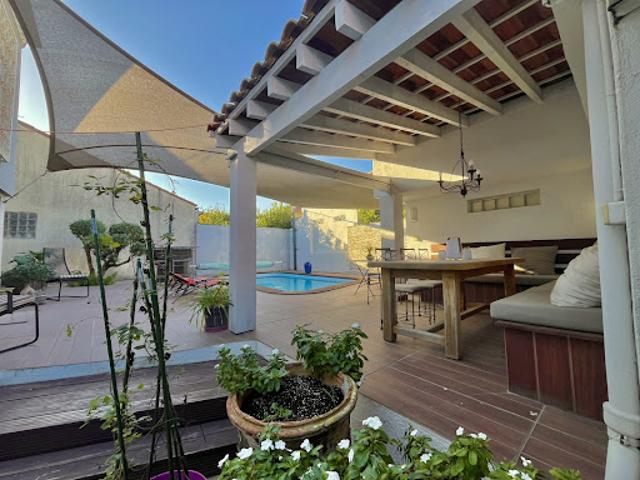 Vente Villa 6 pièces 230 m2 Montpellier
