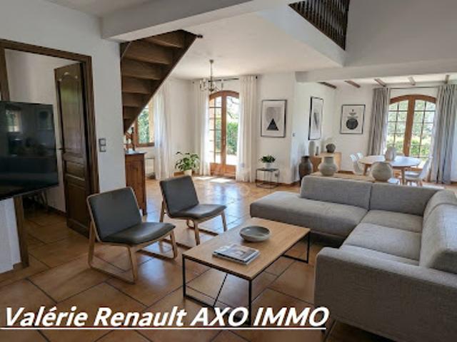 Vente Villa 6 pièces 231 m2 Fenouillet
