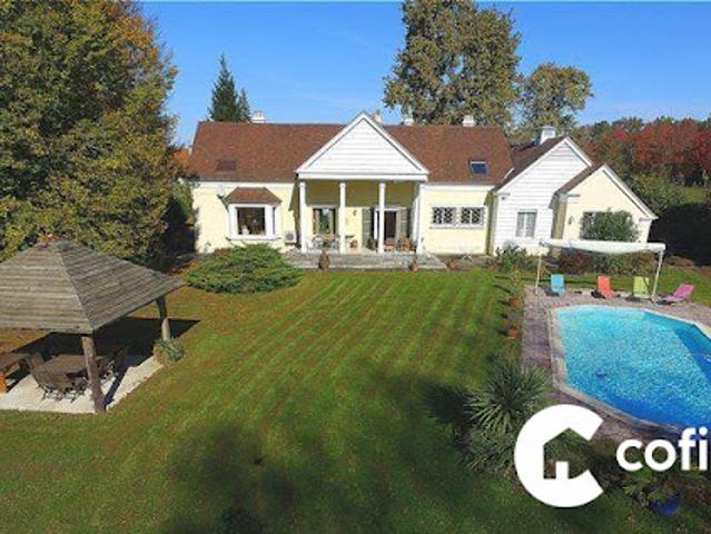 Vente Villa 6 pièces 250.83 m2 Idron