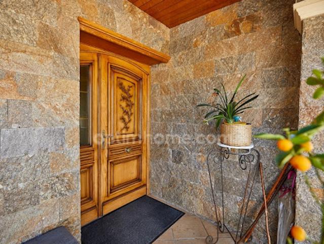 Vente Villa 6 pièces 250 m2 Bouzigues