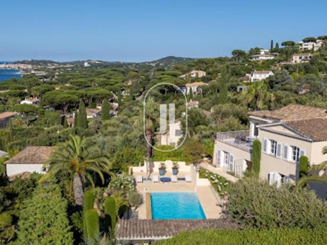 Vente Villa 6 pièces 250 m2 Gassin
