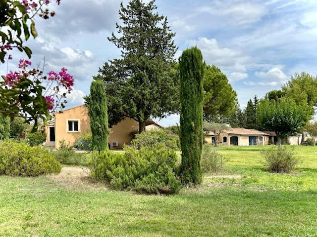 Vente Villa 6 pièces 262 m2 Sorgues