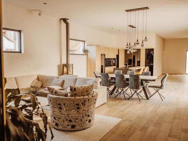Vente Villa 6 pièces 267 m2 Widensolen