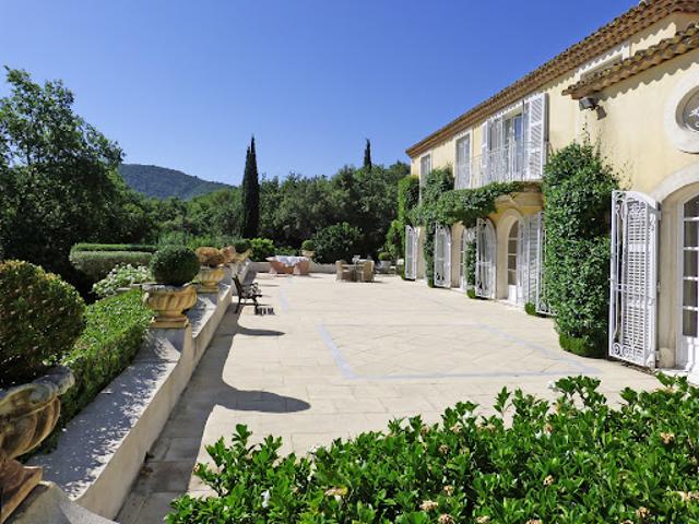 Vente Villa 6 pièces 270 m2 Gassin