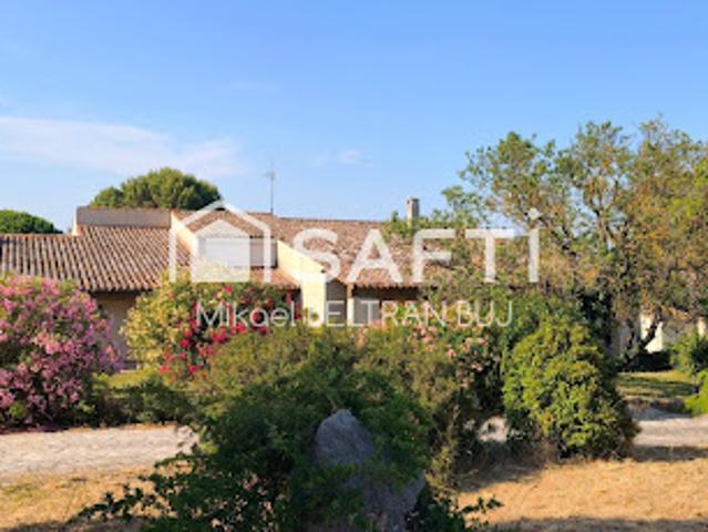 Vente Villa 6 pièces 279 m2 Poussan