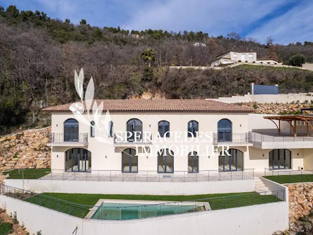 Vente Villa 6 pièces 295 m2 Spéracèdes