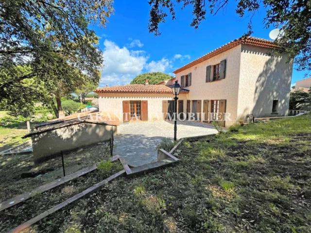 Vente Villa 6 pièces Ste Maxime avec garage