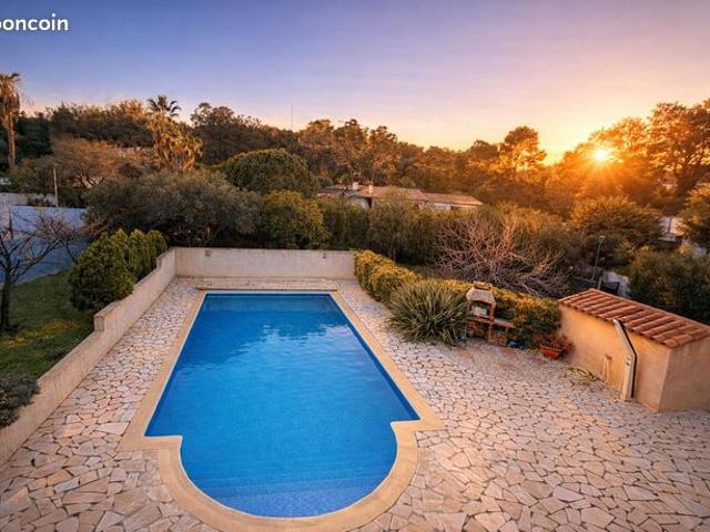 Vente | Villa | 6p | 4ch | 150 m² | Agde | Expo Ouest | Terrasse · Jardin · Piscine