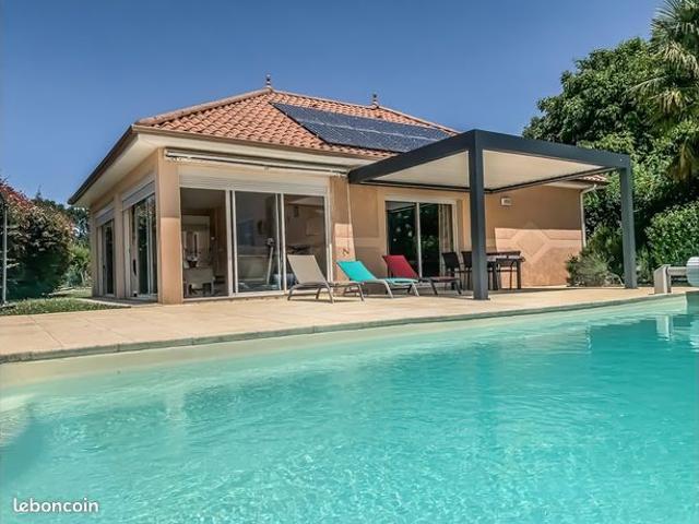 Vente | Villa | 6p | 4ch | 180 m² | Morlaàs | Terrasse · Jardin · Piscine