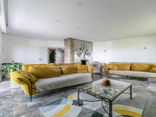 Vente Villa 7 pièces 420 m2 Chennevieres sur marne
