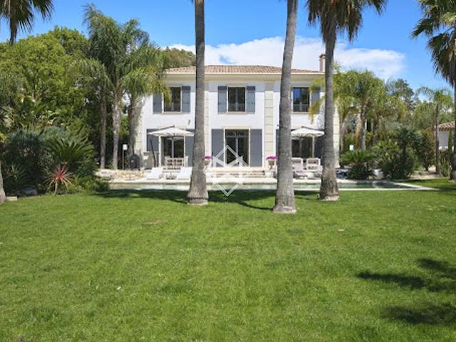 Vente Villa 7 pièces 444 m2 La Roquette sur Siagne