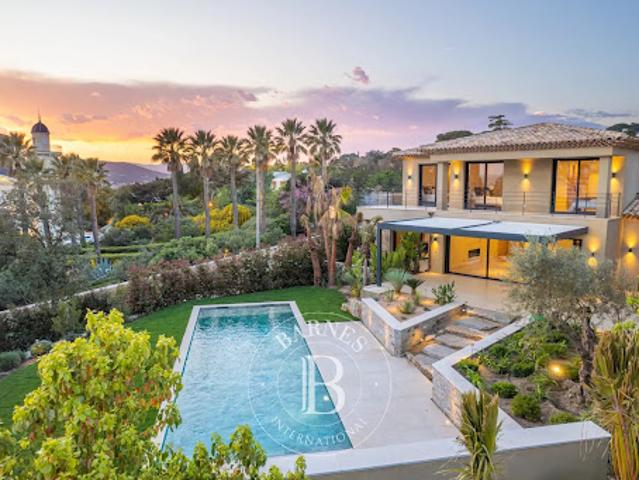 Vente Villa 7 pièces 575 m2 Sainte Maxime