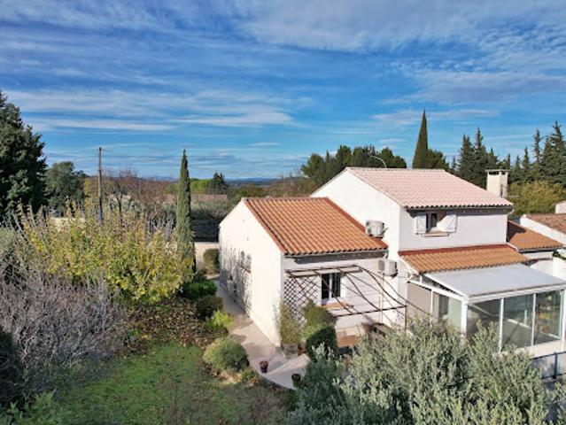 Vente Villa 7 pièces 127.17 m2 Uzès