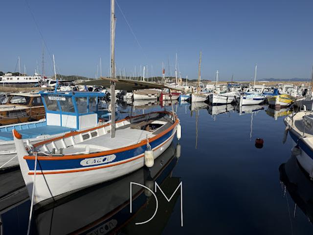 Vente Villa 7 pièces 130 m2 Six Fours les Plages