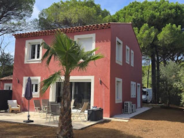 Vente Villa 7 pièces 141.56 m2 Vidauban