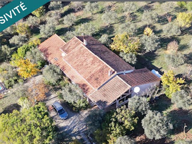 Vente Villa 7 pièces 144 m2 Aups