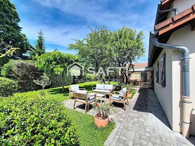 Vente Villa 7 pièces 148 m2 Sainte Consorce