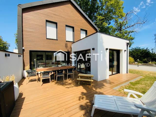 Vente Villa 7 pièces 148 m2 Vannes