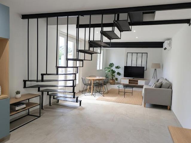 Vente Villa 7 pièces 149.5 m2 Cardet